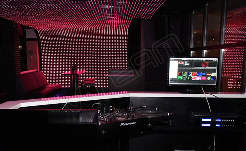 ���������˸��ư� LED������idot-p55��Ŀ
