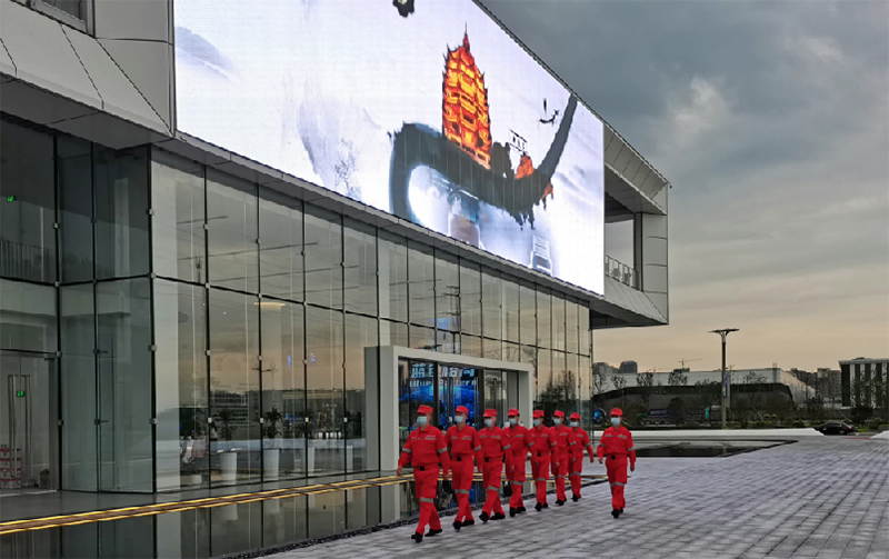 �Ĵ���������Դ��ɫ����LED��դ����Ŀ